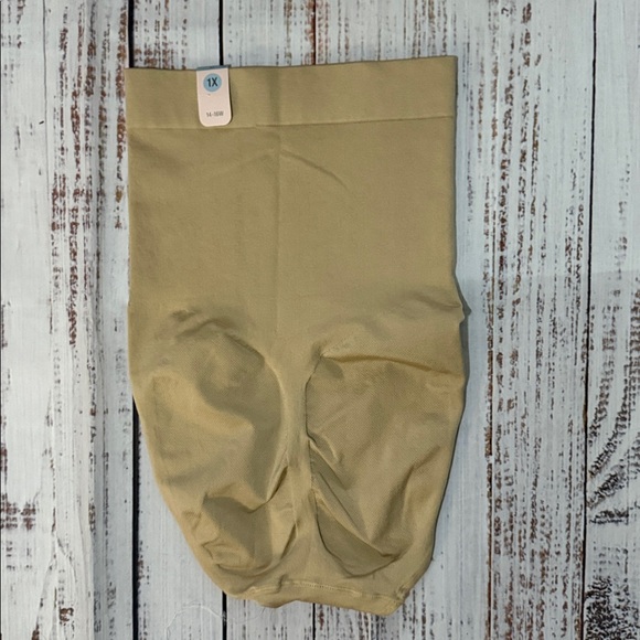 Dressbarn Nude Smooth & Slim High Waisted Shapewear 1X NWT - Picture 2 of 6